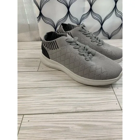 Danskin Women's Success Lace-up Sneaker - Picture 12 of 12